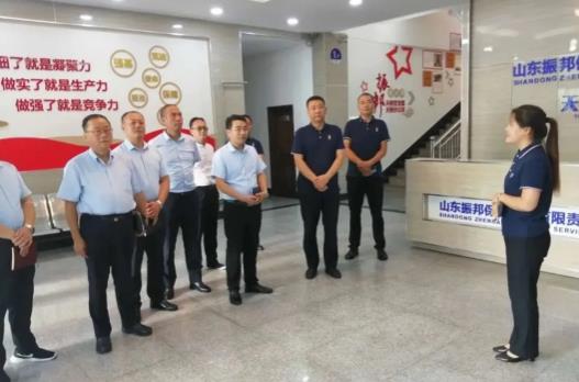 西安保安公司學(xué)習(xí)先進(jìn)安保管理經(jīng)驗(yàn)，推動(dòng)改革發(fā)展