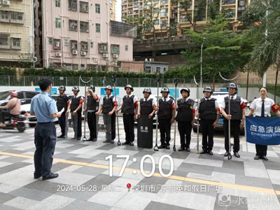 我司鐵保宏泰保安護(hù)衛(wèi)開(kāi)展應(yīng)急演練